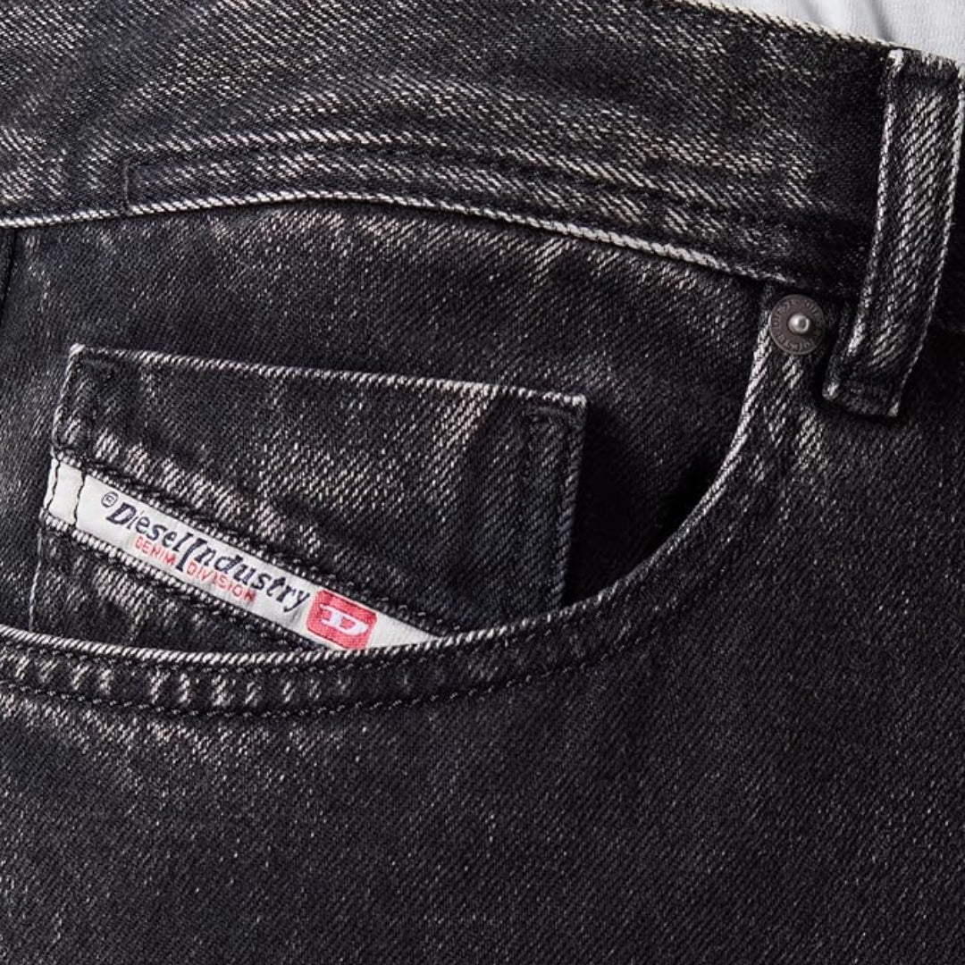 Diesel 2023 D Finitive 068Hn Jeans Mens
