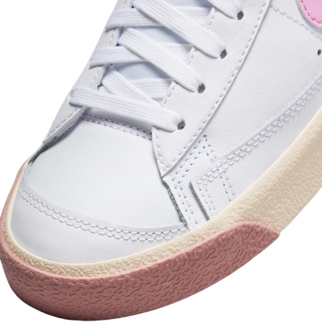 Nike Youth Blazer Mid 77 SE White Sneakers UK 6