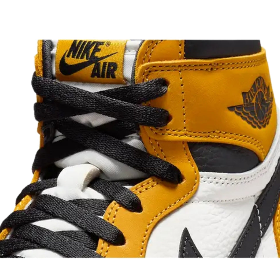 Nike Dz5485 701 Yellow Black White Trainer Mens - Style Centre Wholesale