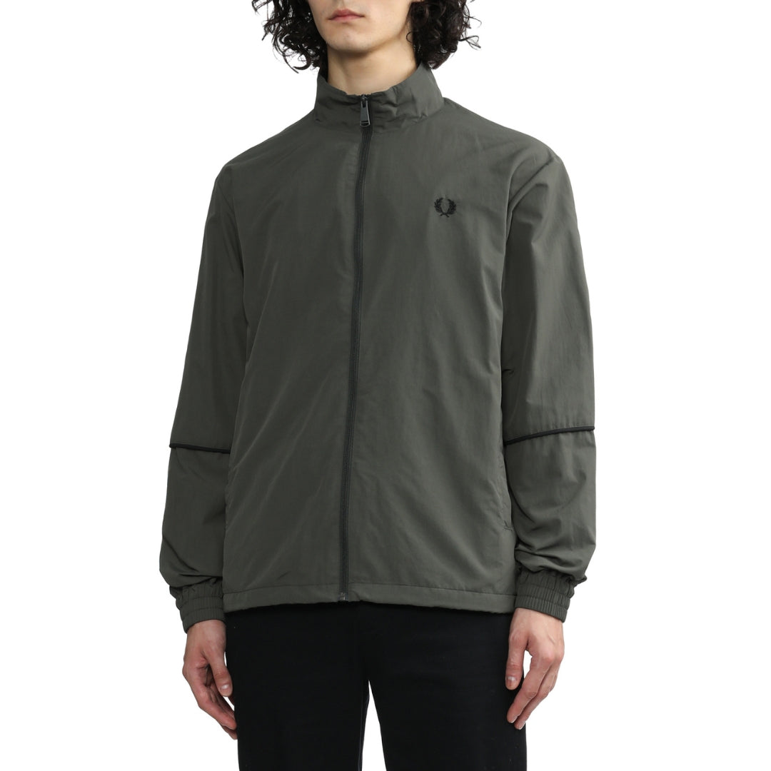 FRED PERRY J6524 638 FIELD GREEN PIPED SHELL JACKET S