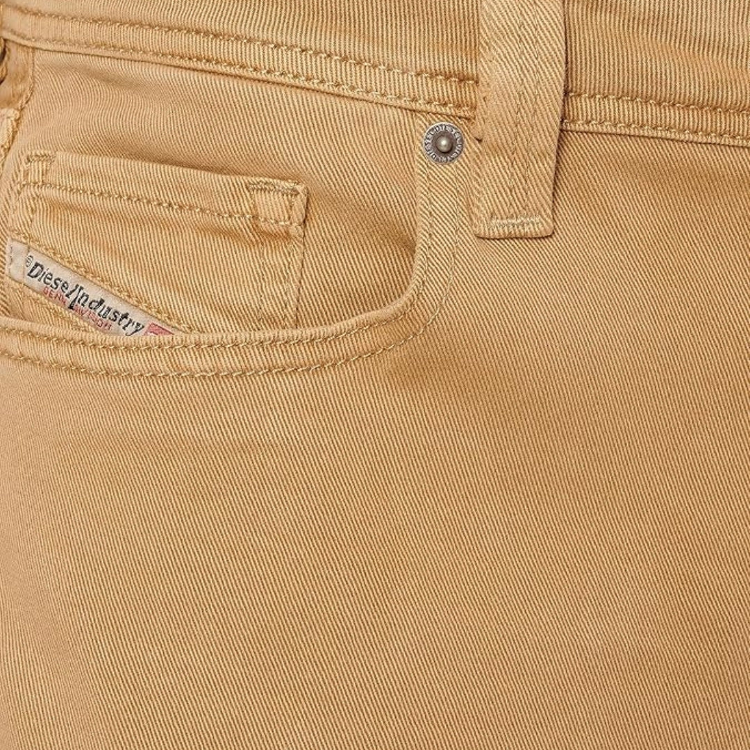 Diesel 1986 Larkee-Beex Brown Jeans W28 L30 / 30L
